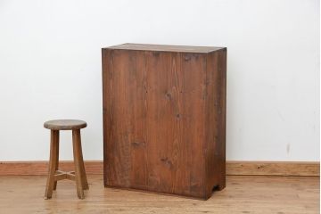 アンティーク家具　アンティーク　古い木味のカサ入れ付き下駄箱(収納棚)