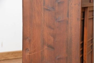アンティーク家具　アンティーク　古い木味のカサ入れ付き下駄箱(収納棚)
