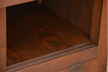 アンティーク家具　古民具・骨董　前面欅!使いやすく素敵なデザインの帳場箪笥