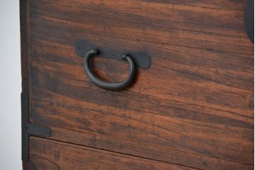 アンティーク家具　☆アンティーク　シックで味のある重ね桐箪笥(チェスト、桐たんす)