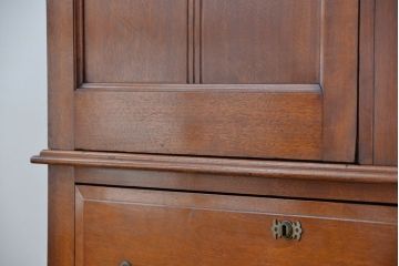 アンティーク家具　アンティーク　希少!素敵なデザイン!日本製特別注文造りの組立式特大ワードローブ(洋服タンス)