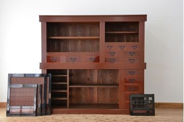 アンティーク家具　古民具・骨董　極上!美品!特別注文造り　前板玉杢・重厚な近江の六尺水屋箪笥(食器棚)