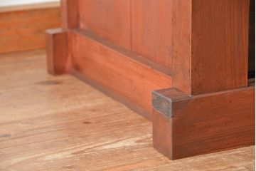 アンティーク家具　古民具・骨董　極上!美品!特別注文造り　前板玉杢・重厚な近江の六尺水屋箪笥(食器棚)