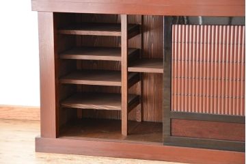 アンティーク家具　古民具・骨董　極上!美品!特別注文造り　前板玉杢・重厚な近江の六尺水屋箪笥(食器棚)