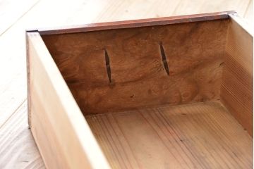 アンティーク家具　古民具・骨董　極上!美品!特別注文造り　前板玉杢・重厚な近江の六尺水屋箪笥(食器棚)