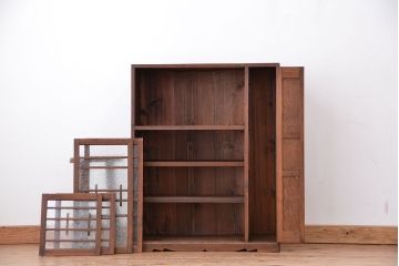 アンティーク家具　アンティーク　古い木の結霜ガラス収納棚(下駄箱)