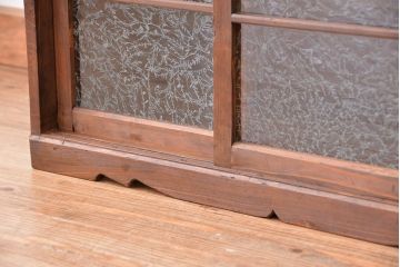 アンティーク家具　アンティーク　古い木の結霜ガラス収納棚(下駄箱)