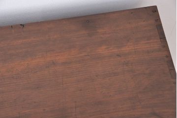 アンティーク家具　アンティーク　鉄脚付きのモールガラス収納棚(本箱)