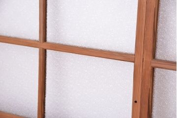 古い木味の背の低いダイヤガラス引き戸2枚セット(ガラス戸)