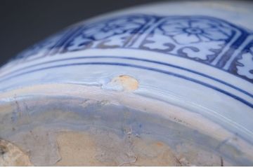 アンティーク雑貨　瓢箪の図の見事な瀬戸火鉢