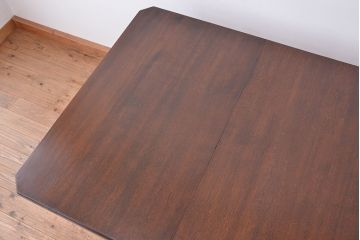 アンティーク家具　イギリスアンティーク　可愛いデザイン!オーク材キャスター付エクステンションテーブル