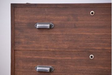 アンティーク家具　古い木の鉄脚アンティークローボード(ローチェスト)?