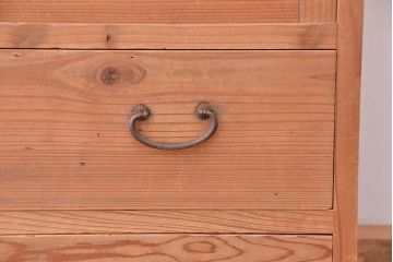 アンティーク家具　古民具・骨董　古い木味の小さな収納棚(箪笥)