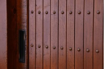 アンティーク家具　大正〜昭和初期　変わり型二段重ね水屋箪笥(食器棚、収納棚)