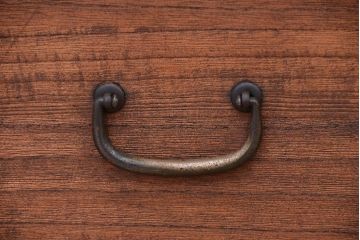 アンティーク家具　☆古民具・骨董　シンプルな重ね時代箪笥