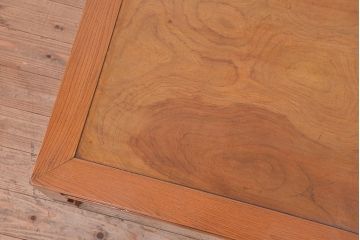 アンティーク家具　古い欅材の一枚板の座卓(テーブル)(2)