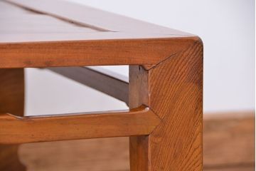 アンティーク家具　古い欅材の一枚板の座卓(テーブル)(2)