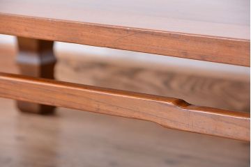 アンティーク家具　古い欅材の一枚板の座卓(テーブル)(2)