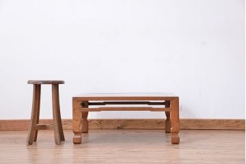 アンティーク家具　古い欅材の正方形一枚板座卓(テーブル)?