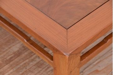 アンティーク家具　古い欅材の正方形一枚板座卓(テーブル)?