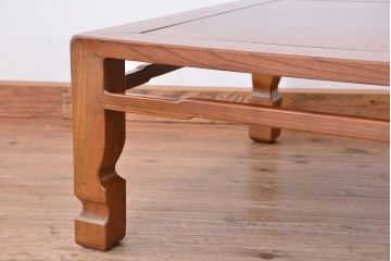 アンティーク家具　古い欅材の正方形一枚板座卓(テーブル)?