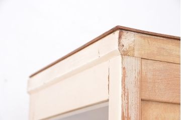 アンティーク家具　可愛いデザイン　ペンキの剥げたアンティークケビントガラスケース(ショーケース)