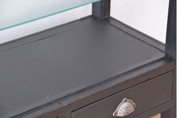 アンティーク家具　アンティーク　シックで上品なブラックカラーのケビントガラスケース(ショーケース)