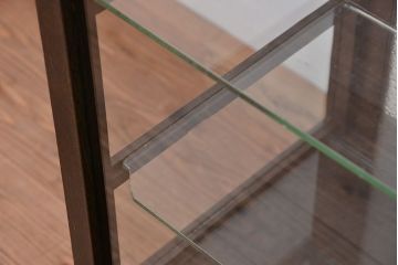 アンティーク家具　アンティーク　珍しいデザイン　天枠付き大正ロマンガラスケース(ショーケース)