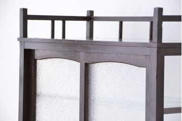 アンティーク家具　アンティーク　珍しいデザイン　天枠付き大正ロマンガラスケース(ショーケース)