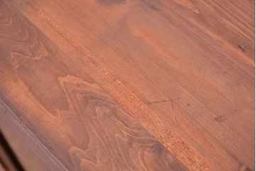 レトロ家具　昭和レトロ　古い桐材の鉄脚付観音開きガラスローボード(収納棚)