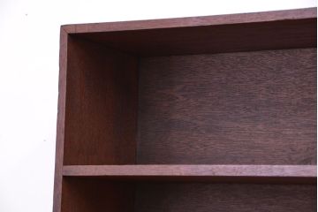 アンティーク家具　アンティーク　古い学校の大型脚付きシンプル飾り棚(陳列棚)【大】