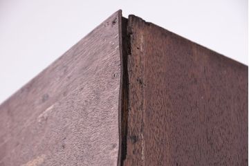 アンティーク家具　アンティーク　古い学校の大型脚付きシンプル飾り棚(陳列棚)【大】