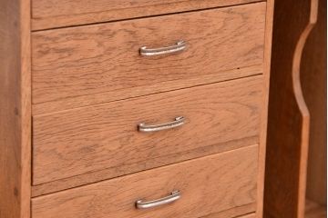 アンティーク家具　アンティーク　小引き出し付ナラ材本棚(本立て)