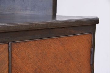 アンティーク家具　★アンティーク　古いナラ材の使い込まれたコーナーラック(コーナーキャビネット、飾り棚)