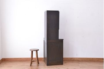 アンティーク家具　★アンティーク　古いナラ材の使い込まれたコーナーラック(コーナーキャビネット、飾り棚)