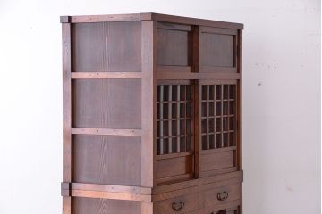 アンティーク家具　古民具・骨董　杢目の素晴らしい両面引き戸　関東水屋箪笥(茶箪笥)