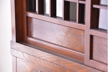 アンティーク家具　古民具・骨董　杢目の素晴らしい両面引き戸　関東水屋箪笥(茶箪笥)