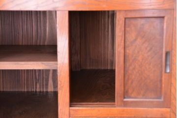 アンティーク家具　古民具・骨董　杢目の素晴らしい両面引き戸　関東水屋箪笥(茶箪笥)