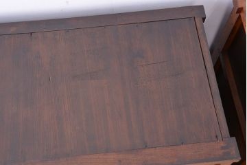 アンティーク家具　古民具・骨董　杢目の素晴らしい両面引き戸　関東水屋箪笥(茶箪笥)
