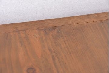 アンティーク家具　アンティーク　古い木味の大振りなモールガラス収納棚(食器棚、飾り棚)