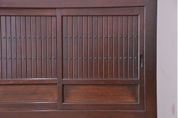 アンティーク家具　アンティーク　モダンデザインの三尺水屋箪笥(収納棚、食器棚)