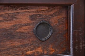 アンティーク家具　古民具・骨董　背の低めな四尺水屋箪笥(食器棚、収納棚)
