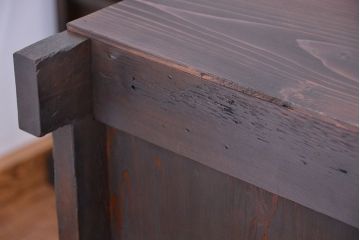 アンティーク家具　古民具・骨董　背の低めな四尺水屋箪笥(食器棚、収納棚)