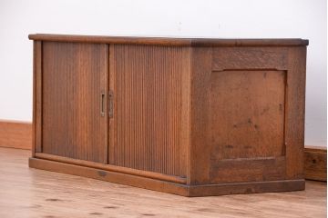 アンティーク家具　アンティーク　古いナラ材の上質なシャッター書類棚?(収納棚、本立て、小引き出し)