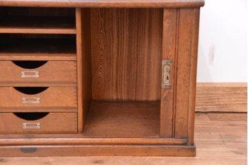アンティーク家具　アンティーク　古いナラ材の上質なシャッター書類棚?(収納棚、本立て、小引き出し)
