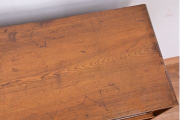 レトロ家具　昭和レトロ　古い木の小振りな茶箪笥?(茶棚)