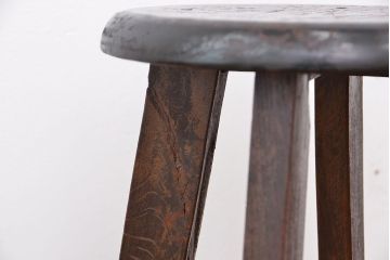 アンティーク家具　アンティーク　古いナラ材のスツール(丸イス、丸椅子)