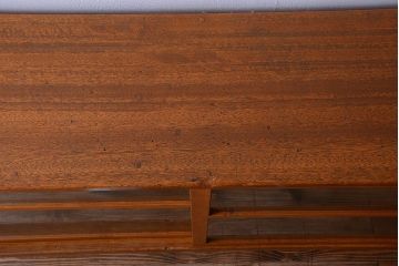 レトロ家具　昭和レトロ　古い学校のアンティーク脚付き収納棚