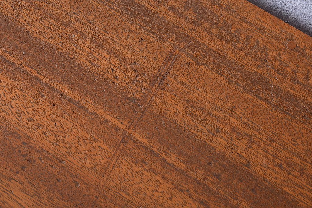 レトロ家具　昭和レトロ　古い学校のアンティーク脚付き収納棚