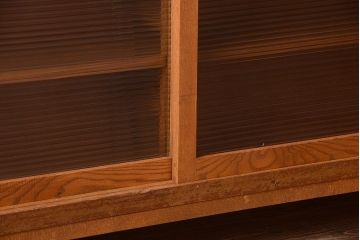 レトロ家具　昭和レトロ　古い学校のアンティーク脚付き収納棚